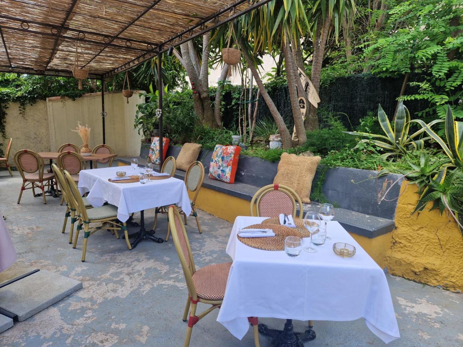 Auberge Sainte Marguerite La Garde  Kültér fotó